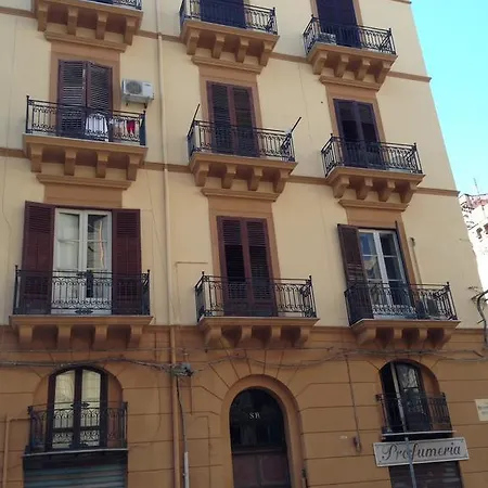Casa Gravina * Palermo